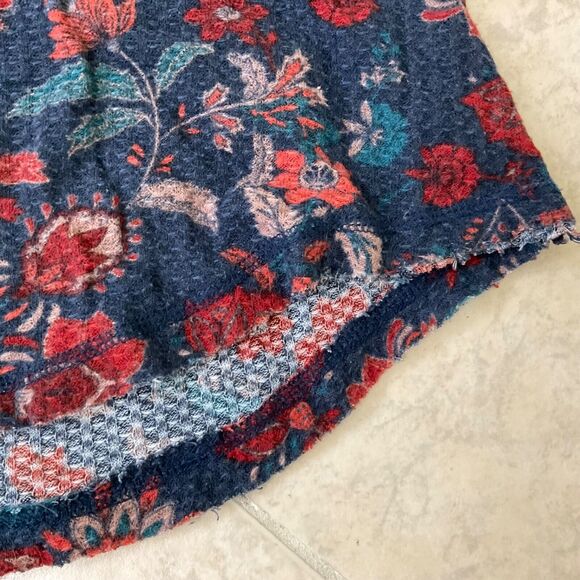 William Rast Blouse top Women's size L Lace-Up Henley Boho LS distressed raw hem - Picture 13 of 13